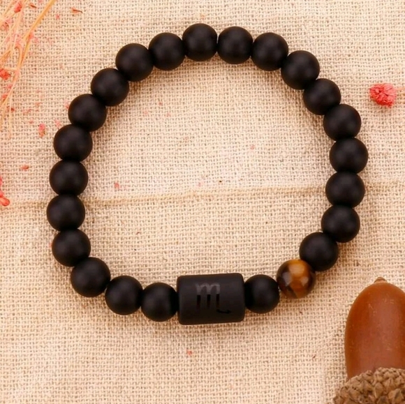Unisex - Scorpio Zodiac Black Beaded Bracelet - Picture 6 of 6